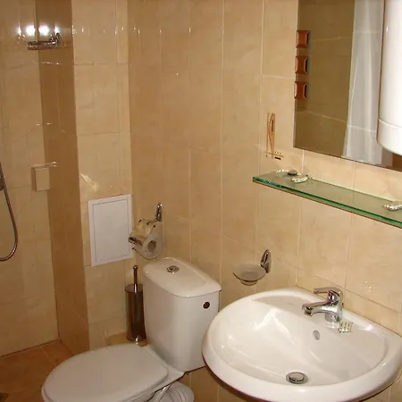 アパートホテル Antilia